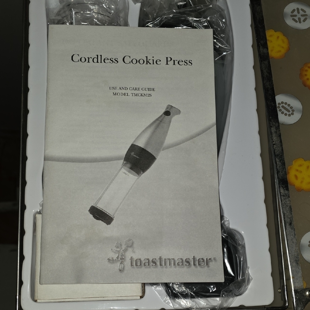 Toastmaster Cordless Cookie Press